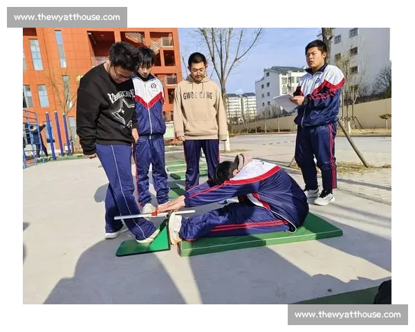 以校园体育为核心推动青少年体质提升与全面发展的创新路径研究